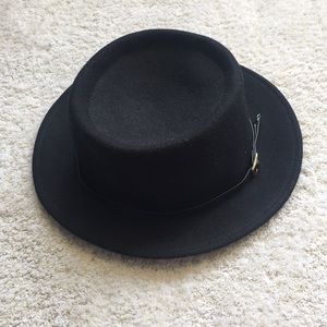 Black Small Brim Hat